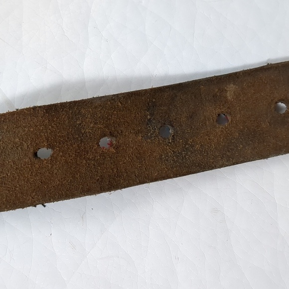 Leather Island belt designed by Bill Lavin distressed with dragons. - Picture 7 of 7